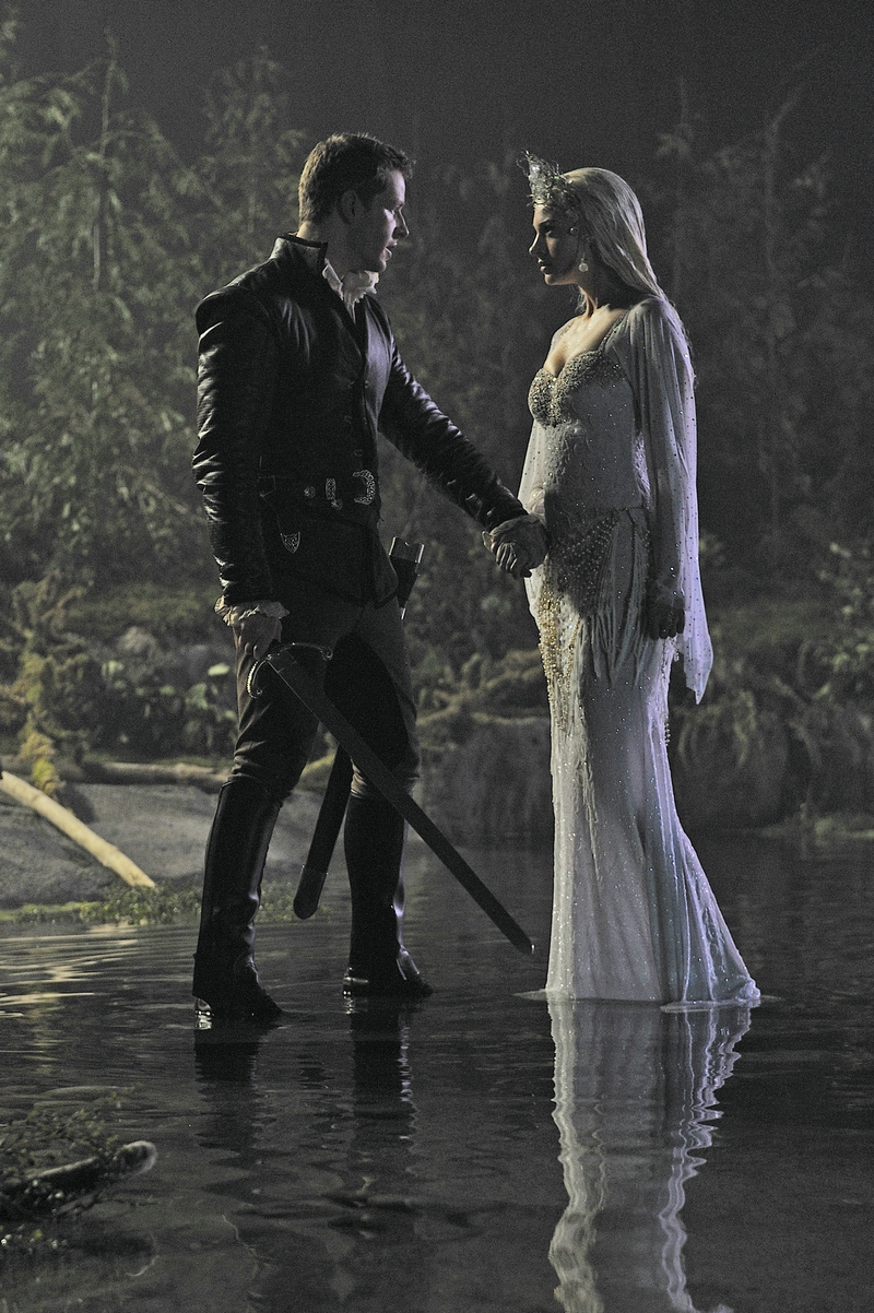 Illustration for article titled Once Upon a Time Episode 13 "What Happened to Frederick" Promo pics